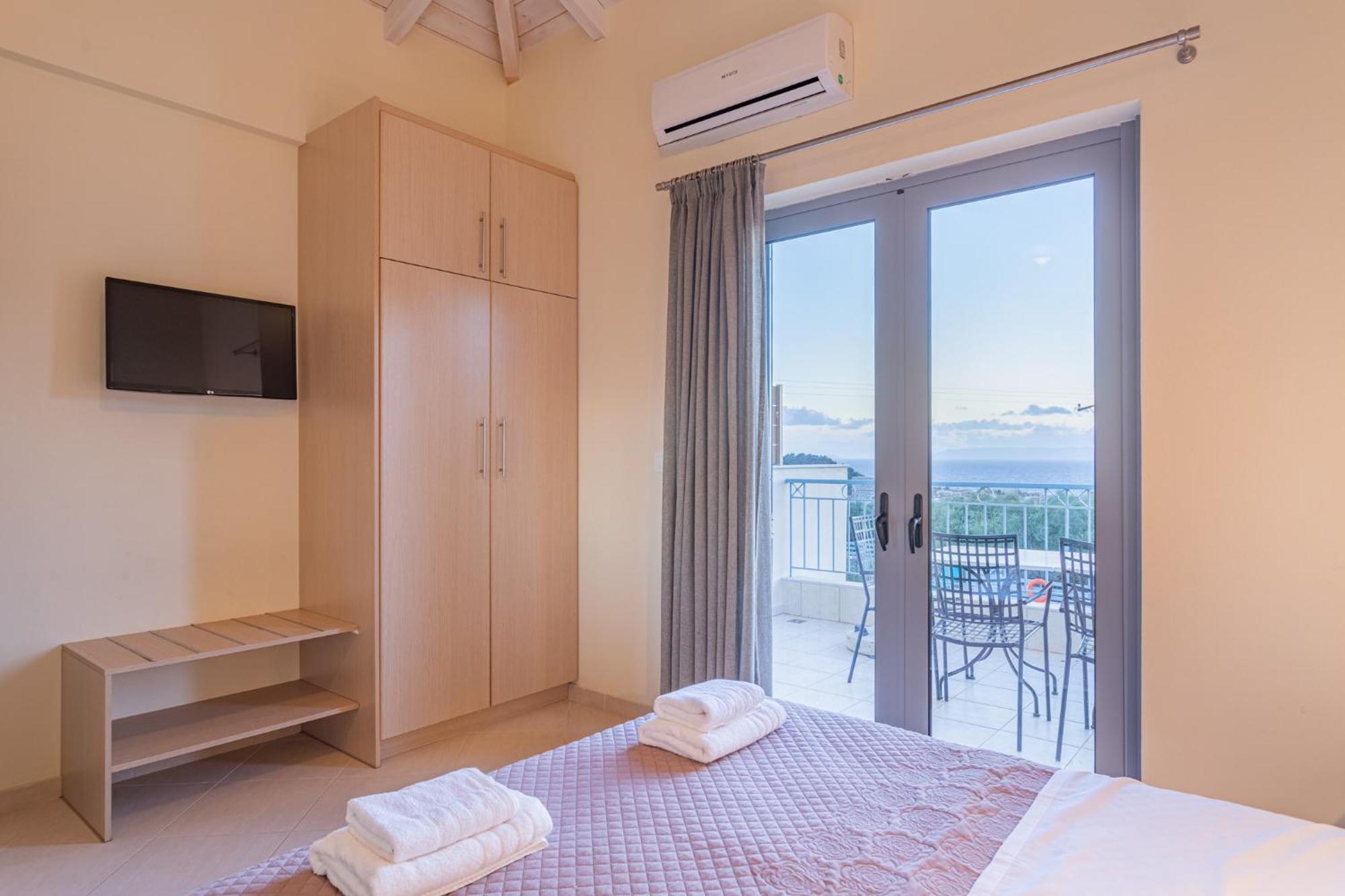 Sundy Maria Apartments Stoupa Ngoại thất bức ảnh