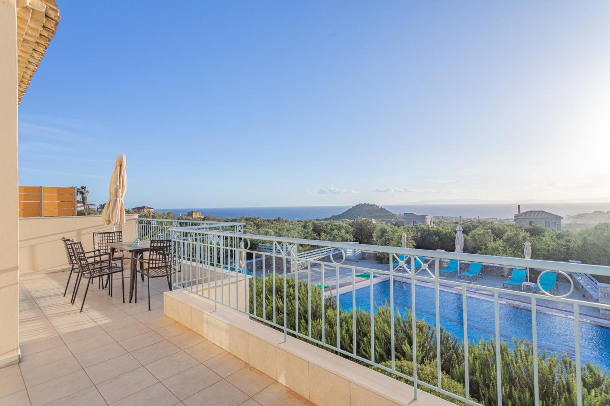 Sundy Maria Apartments Stoupa Ngoại thất bức ảnh