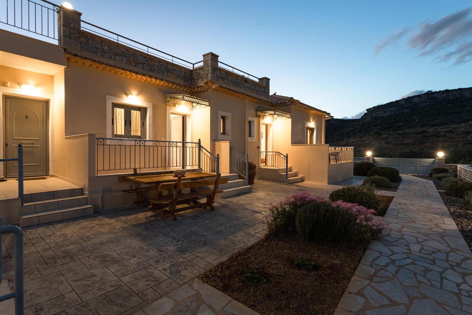 Sundy Maria Apartments Stoupa Ngoại thất bức ảnh